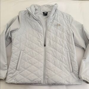 The North Face Women's Light Gray Ski Jacket